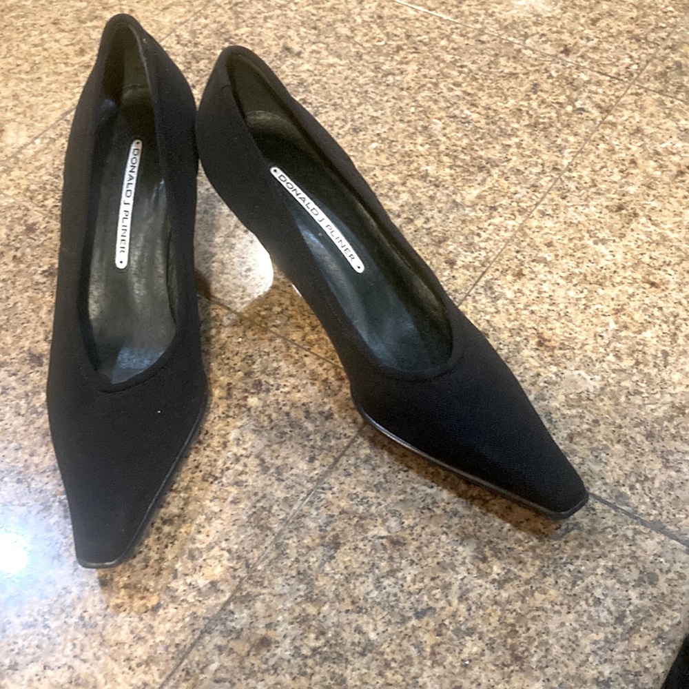 New DONALD J PLINER shoes ❤️